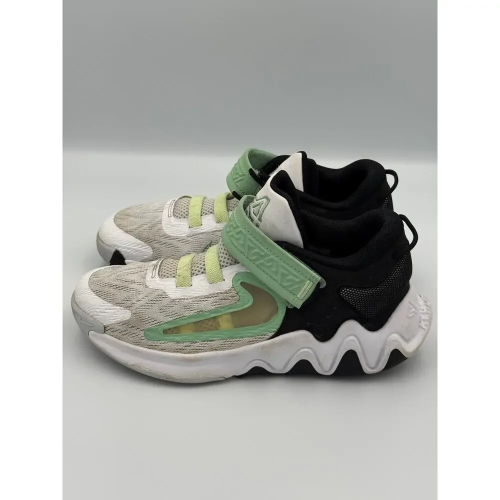 Nike Giannis Freak 5 Preschool Basketball Shoes Size 2.5Y White Mint